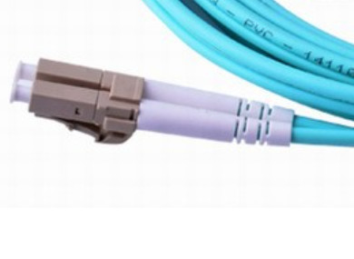 lc lc επιδιορθώστε το σκοινί OM3/OM4 3Meter 10 πολλαπλού τρόπου διπλό PVC LSZH Gigabit