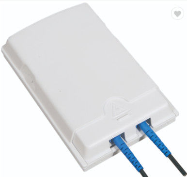 Προσαρμοστές Sc ABS 2pcs PC κιβωτίων λήξης οπτικής ίνας πυρήνων FTTH 2 εσωτερικοί ή υπαίθριοι