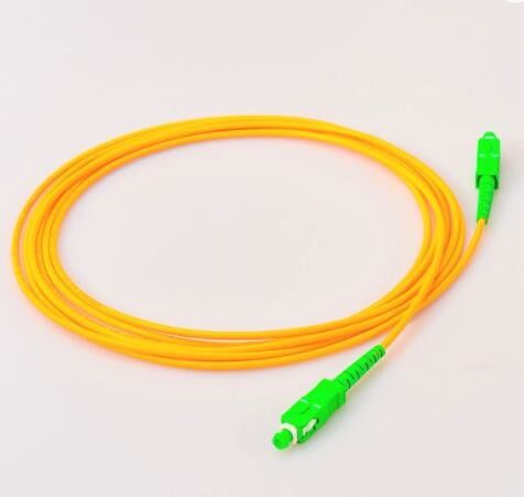 APC Sc σκοινιού μπαλωμάτων οπτικών ινών G652D G657A APC Lszh Sc
