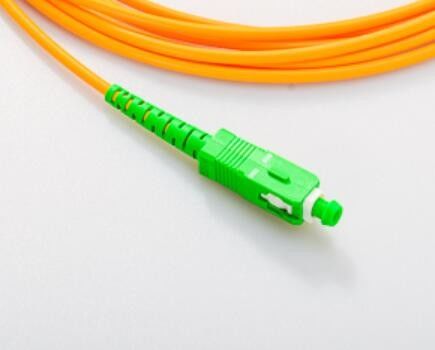 APC Sc καλωδίων μπαλωμάτων οπτικών ινών SM G652D στο Sc UPC 2.0mm 3.0mm