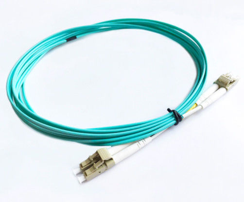 FTTH 2mm διπλό σκοινί μπαλωμάτων οπτικών ινών LC UPC ΚΚ OM3 50/125